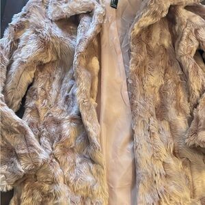 Faux Fur light pink Coat